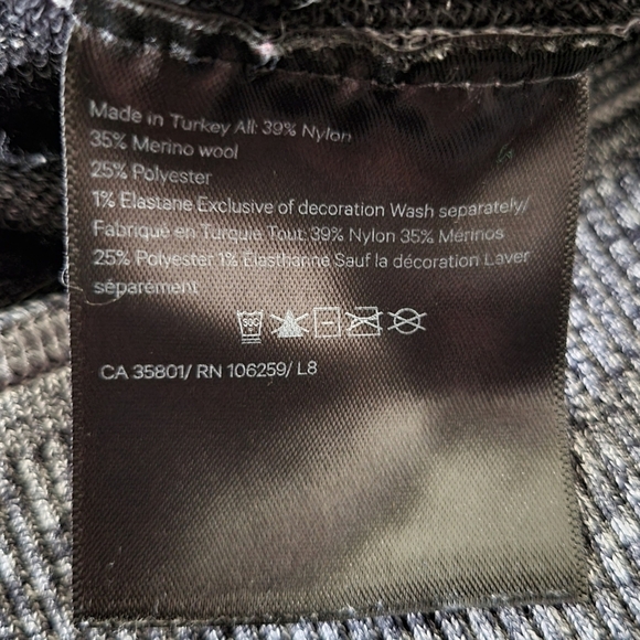 Lululemon Engineered Warmth Long Sleeve Crew Merino Wool Sweater XL Black/White - Picture 7 of 11